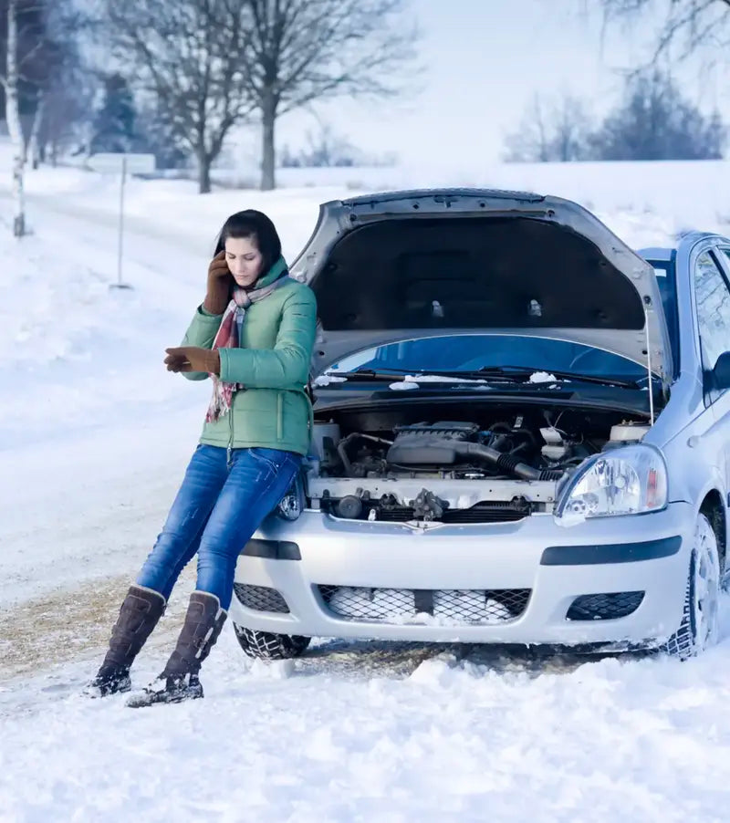 Universelle Auto-Starthilfe: Starten Sie Ihre Batterie per Knopfdruck!
